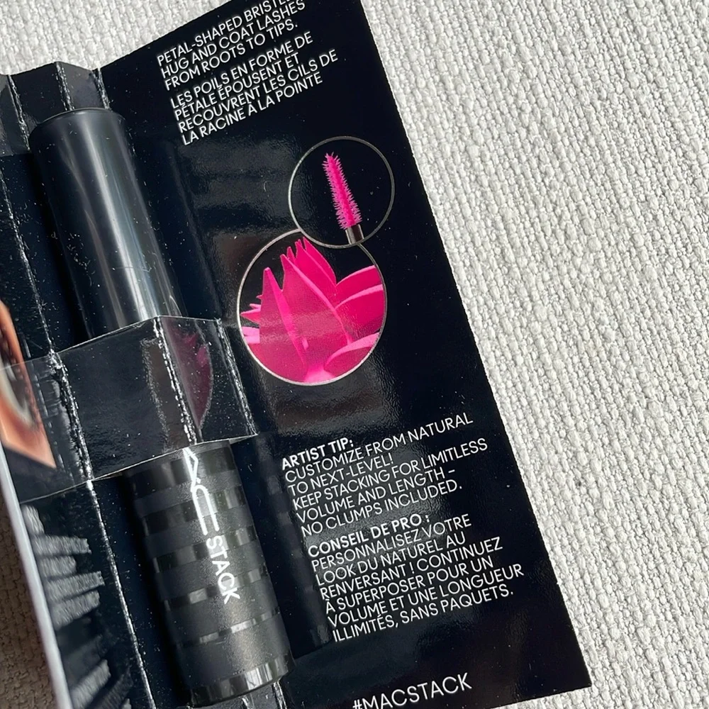M·A·CSTACK superstack mega brush MASCARA 3ml mini sized